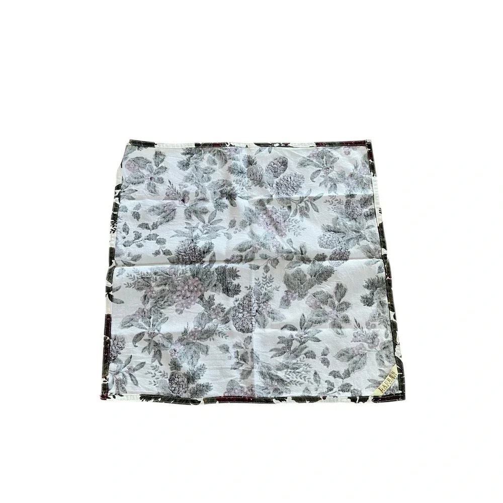 Ralph Lauren Birchmont Cloth Napkins Set of‎ 8 Cream Pinecone Christmas Holly